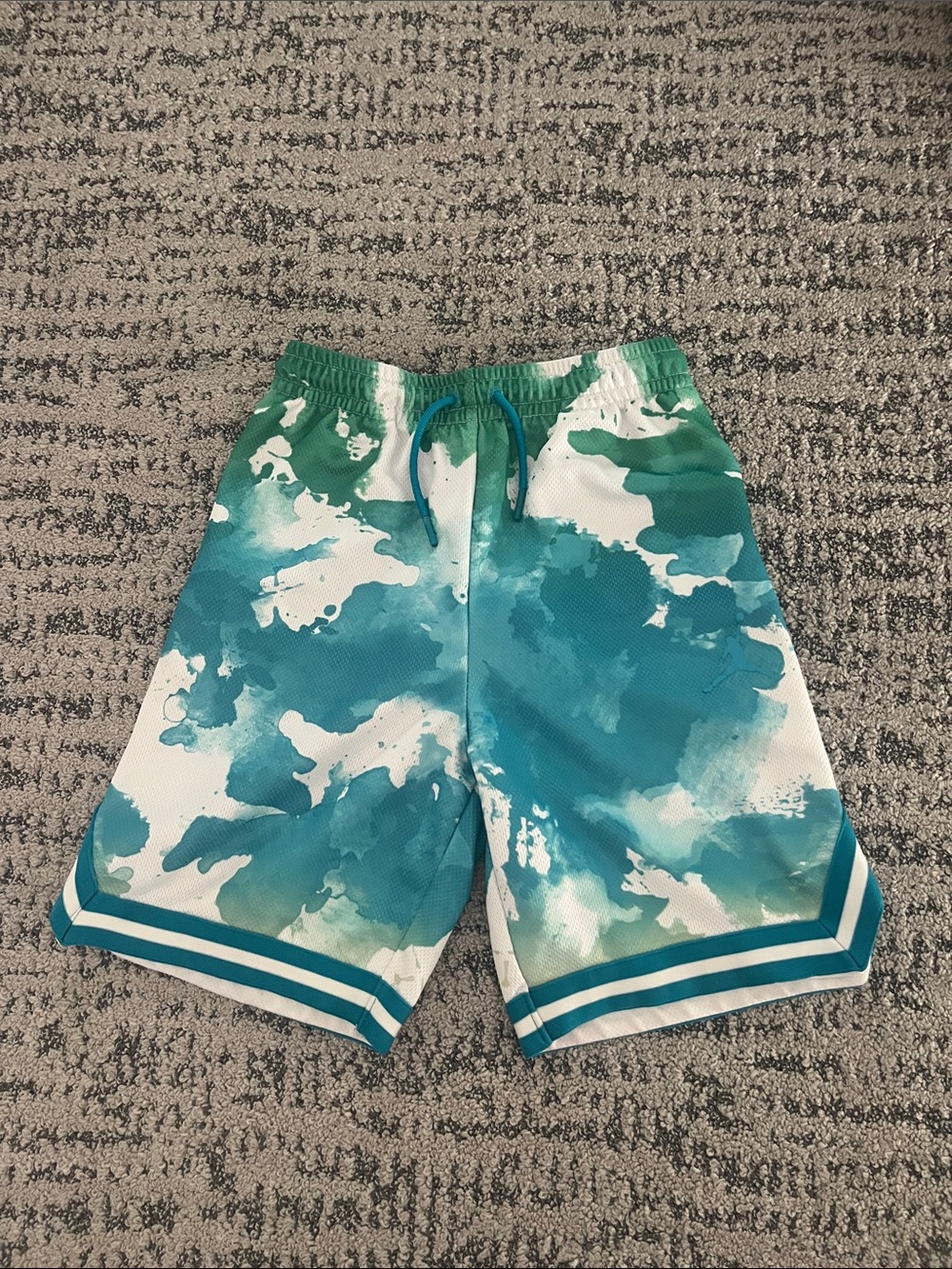Jordan Teal & White Athletic Shorts with Watercolor Print Boys Size Large